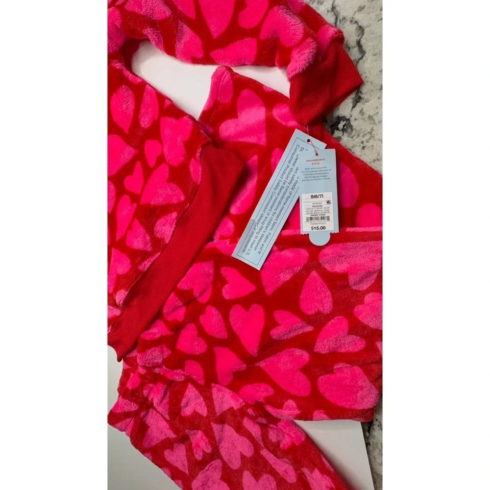 NEW two piece set girls size medium (8) Cat & Jack super soft pajama set.
